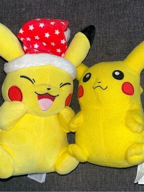 Pokémon Pikachu Plushies (Previously Owned)